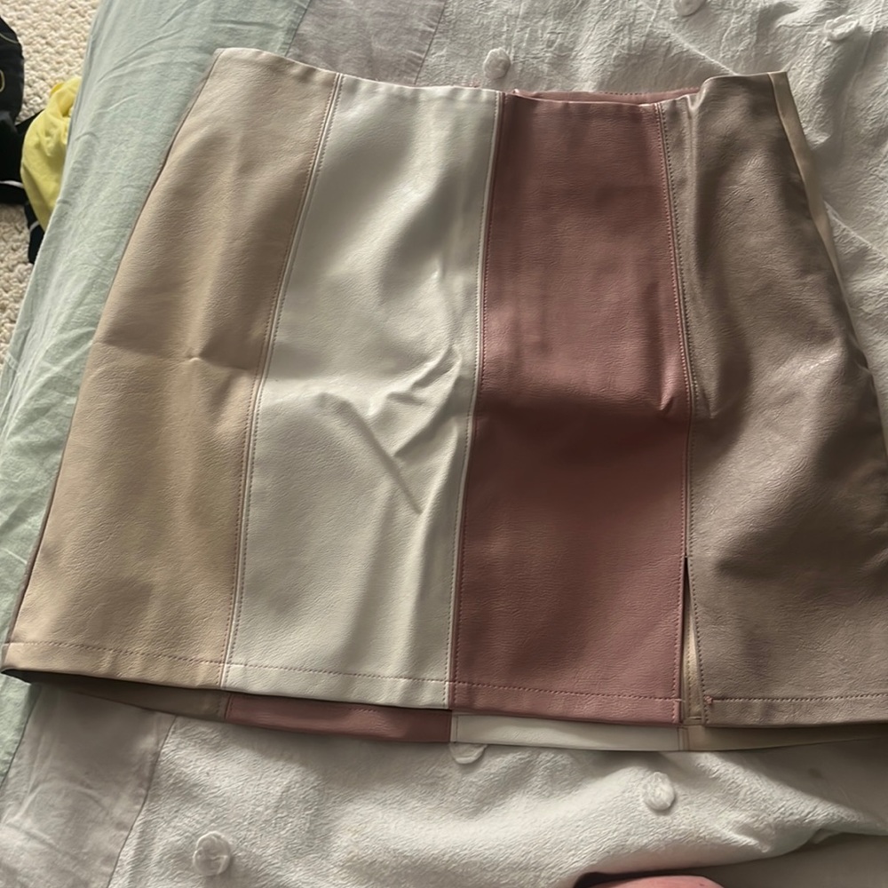 skirt from alterd state selling for 30